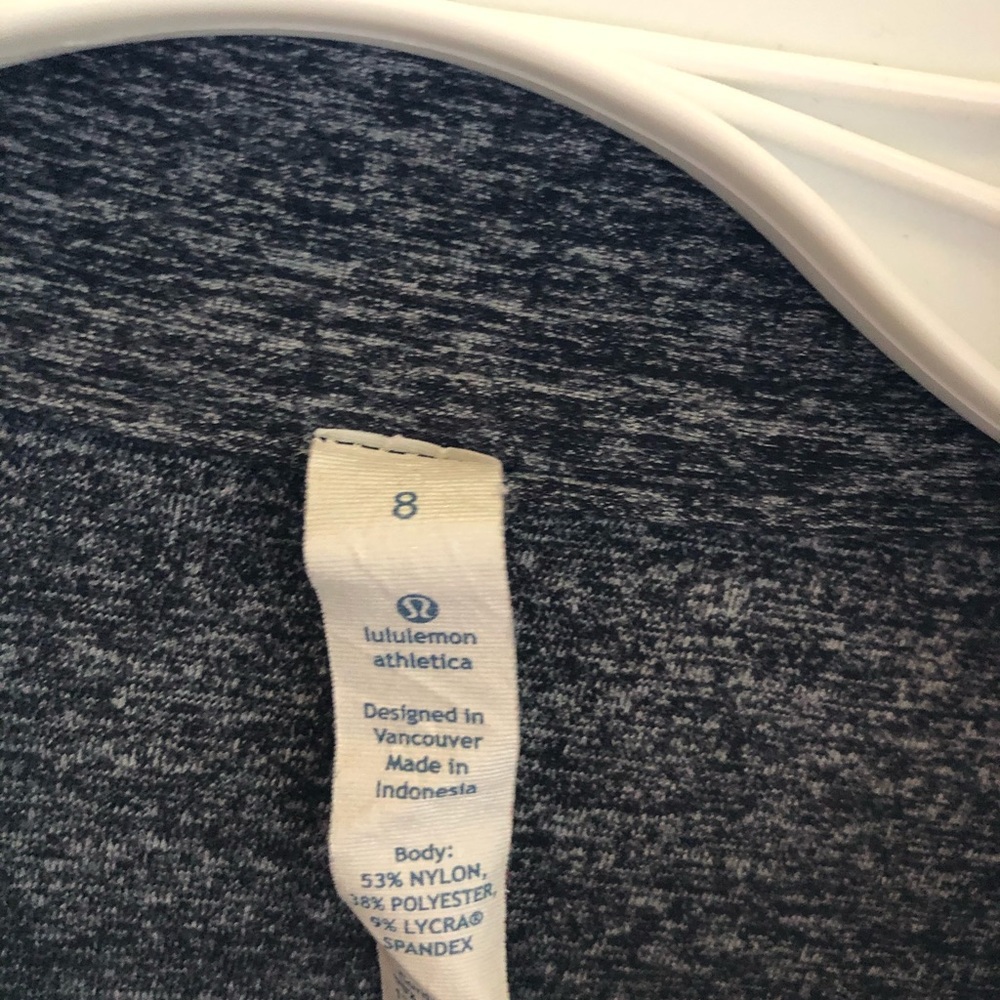 lululemon jacket - Picture 3 of 5